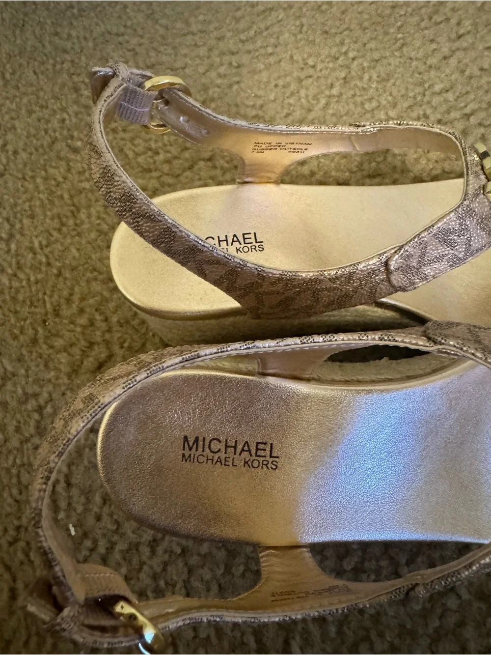 MICHAEL Michael Kors Laney Thong Espadrille Jute Wedge Sandals Rose Gold 7.5
